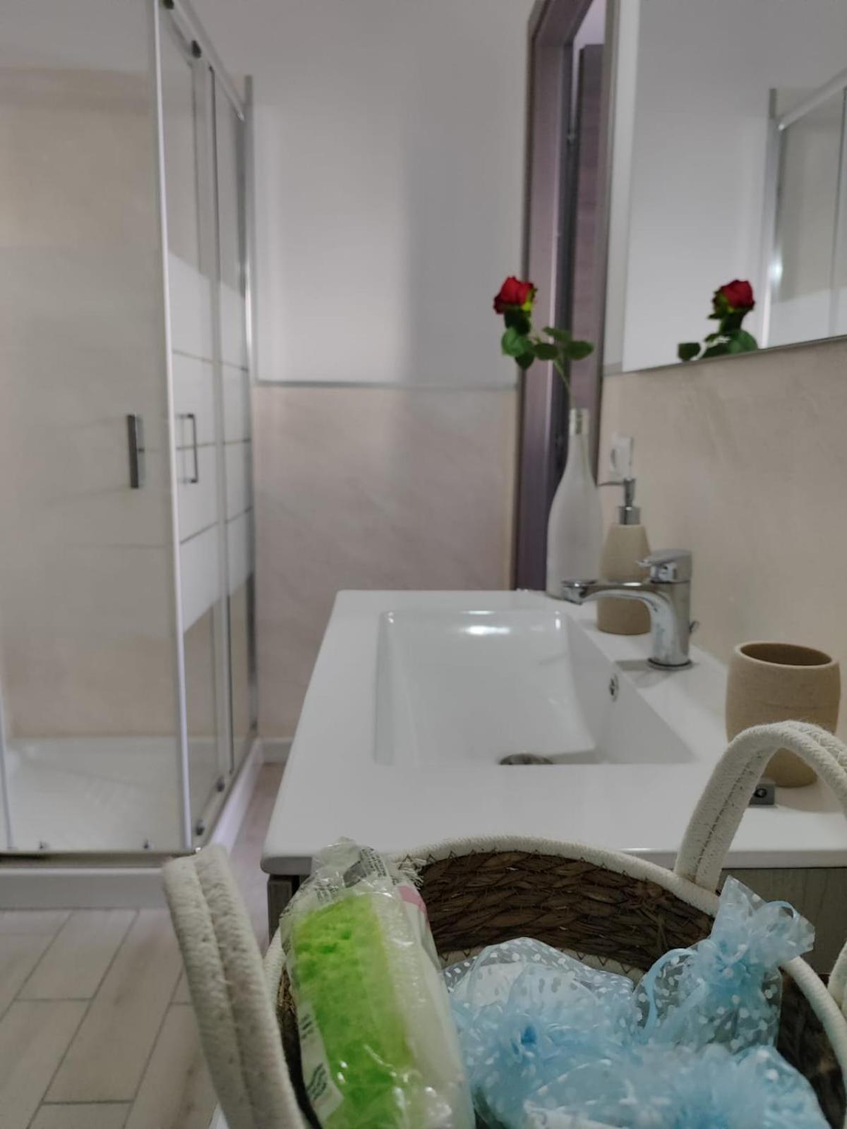 Casa Vacanze Con Giardino I Girasoli - Cin It 09006 - 9 C 2000 R4042- ซอร์โซ ภายนอก รูปภาพ