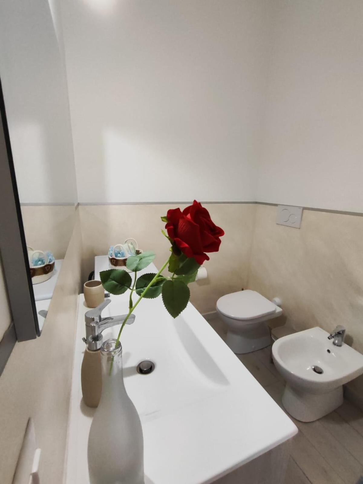 Casa Vacanze Con Giardino I Girasoli - Cin It 09006 - 9 C 2000 R4042- ซอร์โซ ภายนอก รูปภาพ